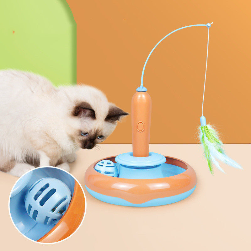 Cat playing with 2 in 1 interactive turntable toy